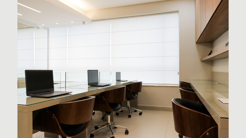 Como o design do ambiente de trabalho influencia o desempenho dos funcionários 18 Um bom espaço faz diferença: veja o que diz Paulo Henrique Silva Maia.