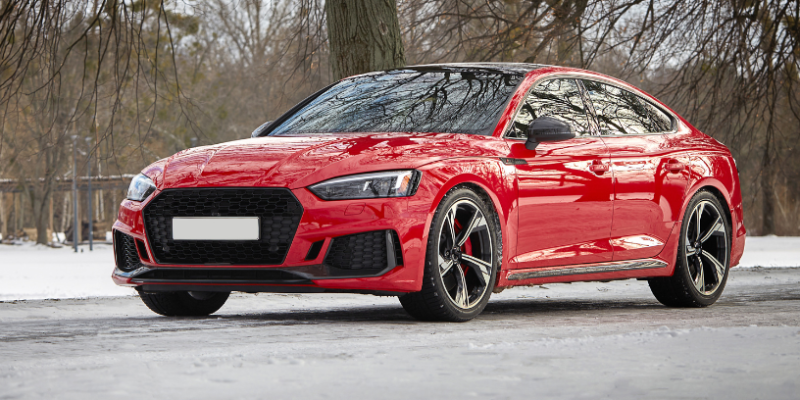 Em 2026, os sedãs turbo redefinem consumo e conforto — uma análise completa com insights de Sérgio Bento De Araújo.