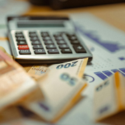 Isenção de Imposto de Renda para aposentados: quem tem direito e como o Sindnapi – Sindicato Nacional dos Aposentados, Pensionistas e Idosos pode ajudar.