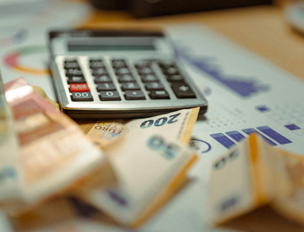 Isenção de Imposto de Renda para aposentados: quem tem direito e como o Sindnapi – Sindicato Nacional dos Aposentados, Pensionistas e Idosos pode ajudar.